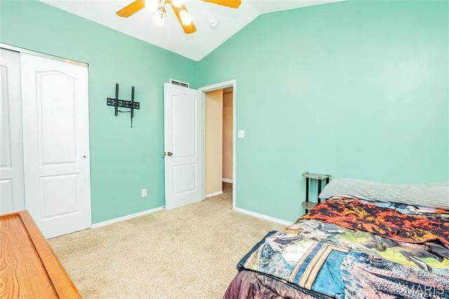 10249 Belew Creek Drive, Hillsboro, MO 63050