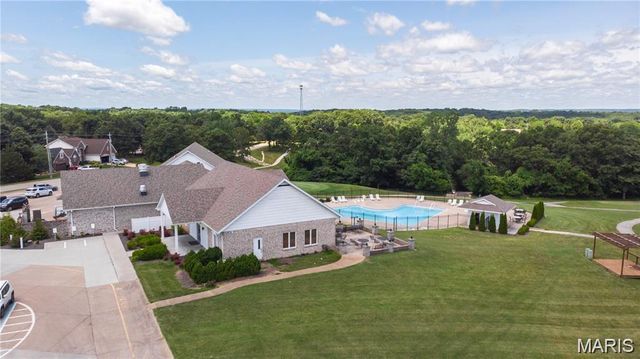 10249 Belew Creek Drive, Hillsboro, MO 63050