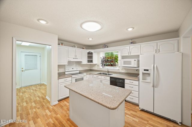 103 Wickham Lane, Fairfield Glade, TN 38558