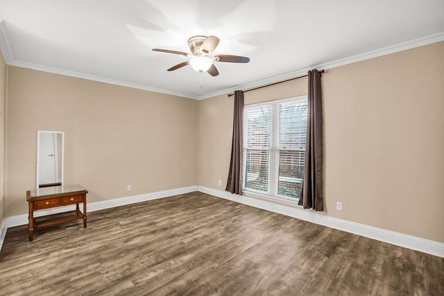 2724 Meadowstone Court, Carrollton, TX 75006