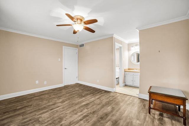 2724 Meadowstone Court, Carrollton, TX 75006