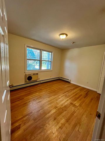246 Fairharbor Drive 246, Patchogue, NY 11772