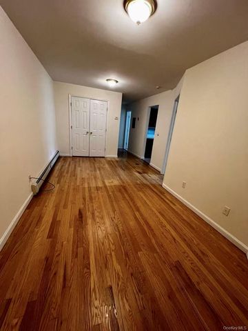 246 Fairharbor Drive 246, Patchogue, NY 11772