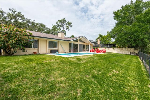 3605 SCHEFFLERA ROAD, Tampa, FL 33618