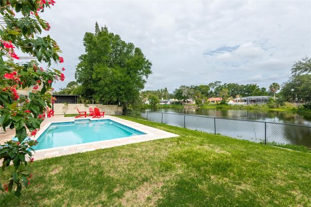 3605 SCHEFFLERA ROAD, Tampa, FL 33618