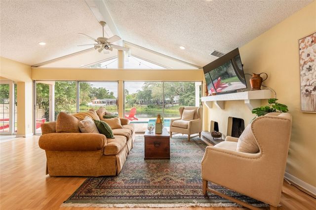 3605 SCHEFFLERA ROAD, Tampa, FL 33618
