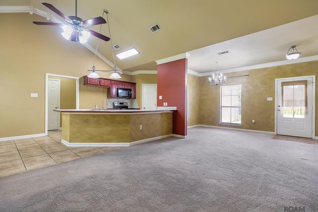 13449 Orleans Dr, Gonzales, LA 70737