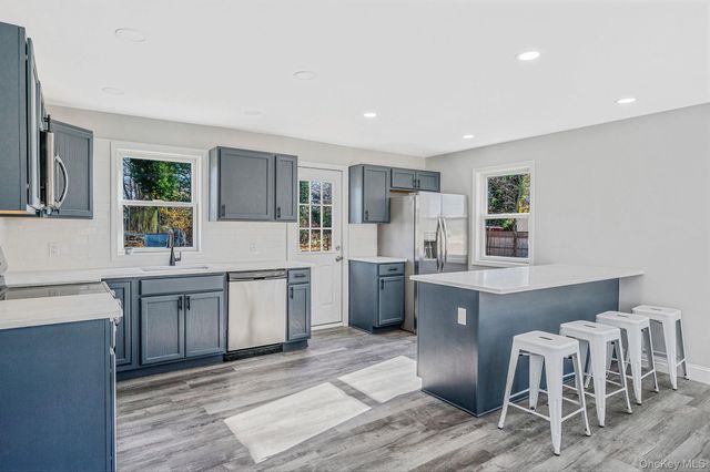 27 Lyman Road, East Patchogue, NY 11772