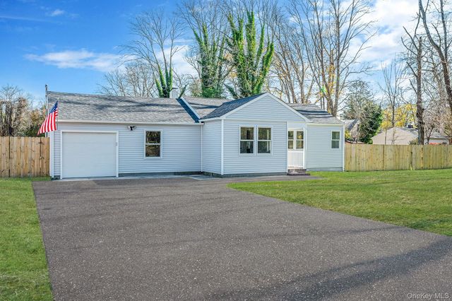 27 Lyman Road, East Patchogue, NY 11772