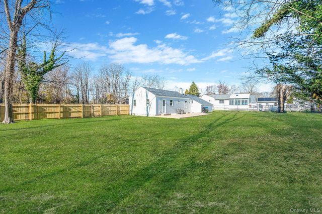 27 Lyman Road, East Patchogue, NY 11772