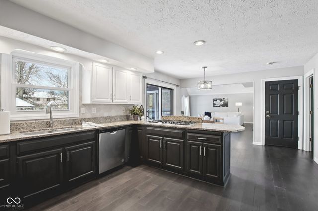 10768 Courageous Drive, Indianapolis, IN 46236