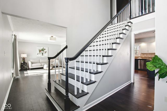 10768 Courageous Drive, Indianapolis, IN 46236