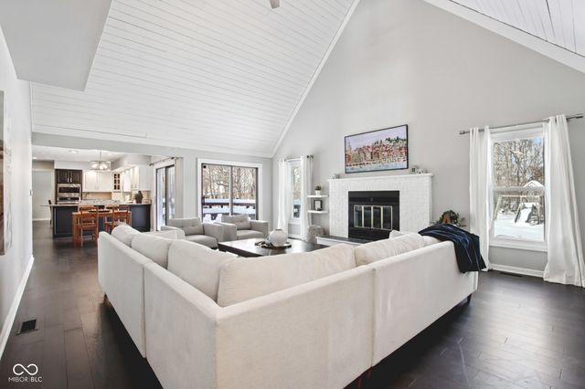 10768 Courageous Drive, Indianapolis, IN 46236