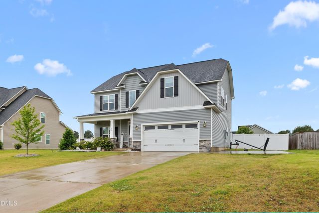 44 Pond Mountain Drive, Clayton, NC 27520