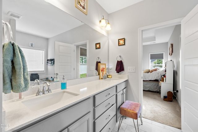 44 Pond Mountain Drive, Clayton, NC 27520