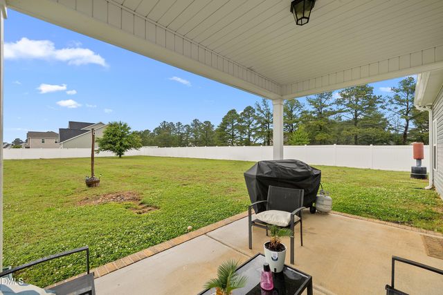 44 Pond Mountain Drive, Clayton, NC 27520