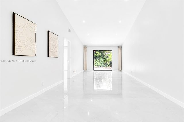 8957 NW 44th Court, Sunrise, FL 33351