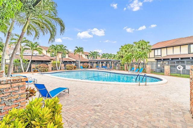 8957 NW 44th Court, Sunrise, FL 33351