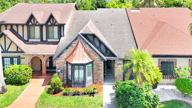 8957 NW 44th Court, Sunrise, FL 33351