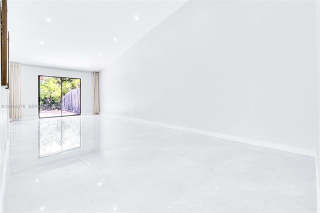 8957 NW 44th Court, Sunrise, FL 33351