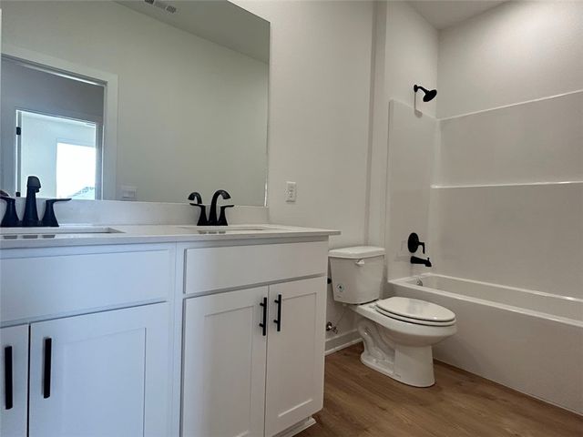 522 N Goose Xing, Farmington, AR 72730