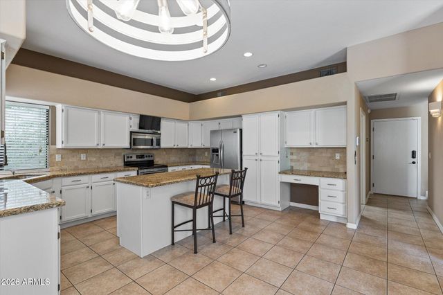 17116 E GRANDE Boulevard, Fountain Hills, AZ 85268