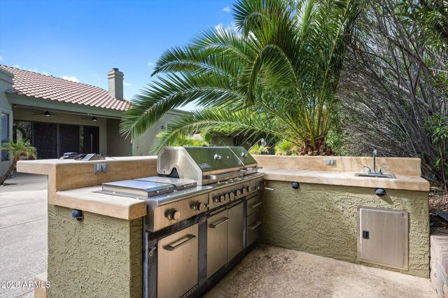17116 E GRANDE Boulevard, Fountain Hills, AZ 85268
