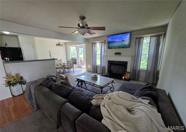 247 Centerfield Drive, O'fallon, MO 63366