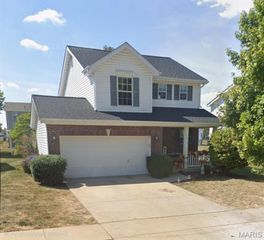 247 Centerfield Drive, O'fallon, MO 63366