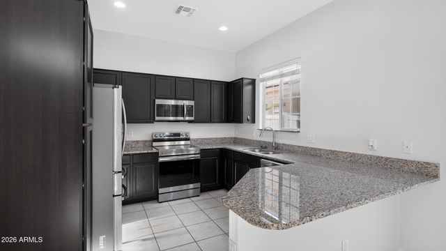 1367 S COUNTRY CLUB Drive 1098, Mesa, AZ 85210