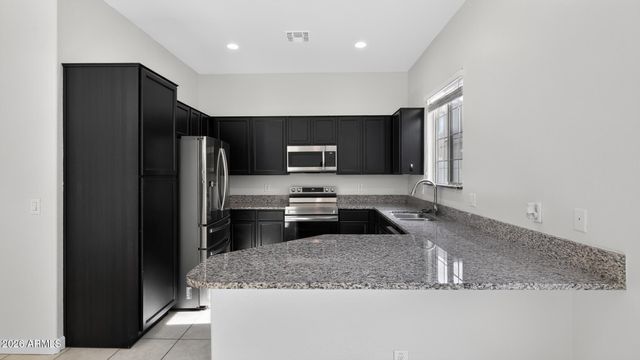 1367 S COUNTRY CLUB Drive 1098, Mesa, AZ 85210