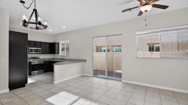 1367 S COUNTRY CLUB Drive 1098, Mesa, AZ 85210