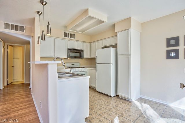3035 Casey Drive 201, Las Vegas, NV 89120