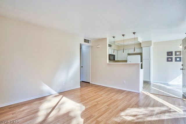 3035 Casey Drive 201, Las Vegas, NV 89120