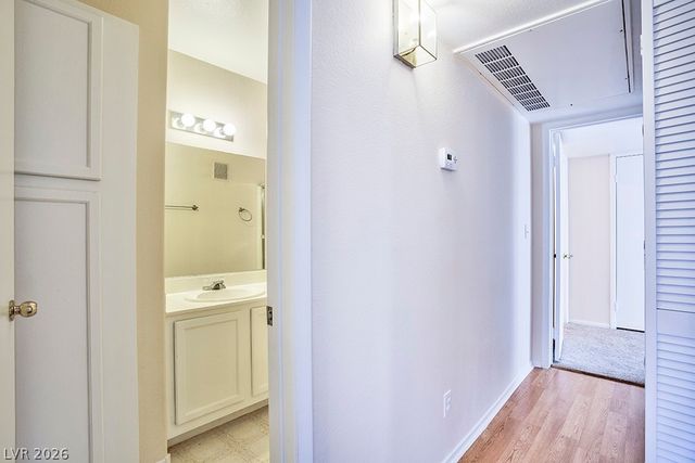 3035 Casey Drive 201, Las Vegas, NV 89120