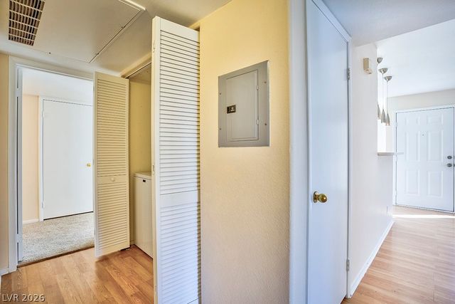 3035 Casey Drive 201, Las Vegas, NV 89120