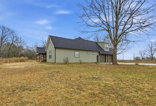 25 Adalee Road, Carrollton, GA 30117