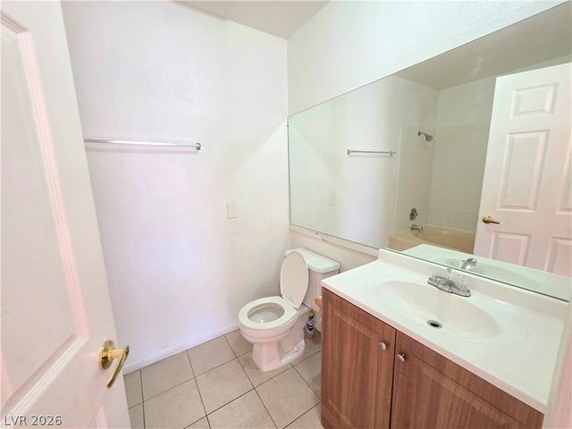 5576 West Rochelle Avenue 34C, Las Vegas, NV 89103