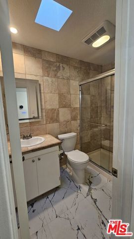1940 N Highland Avenue 59, Los Angeles, CA 90068
