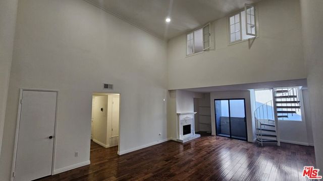 1940 N Highland Avenue 59, Los Angeles, CA 90068