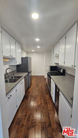 1940 N Highland Avenue 59, Los Angeles, CA 90068