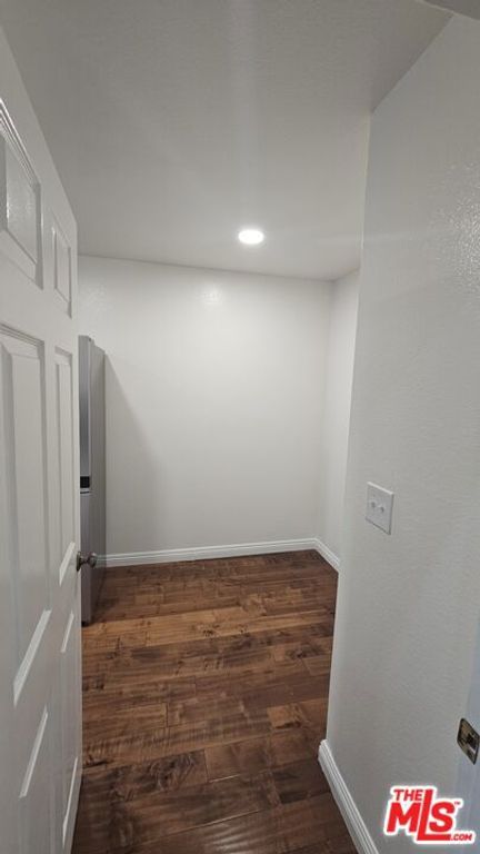 Image 10 of property listing at 1940 N Highland Avenue 59, Los Angeles, CA 90068