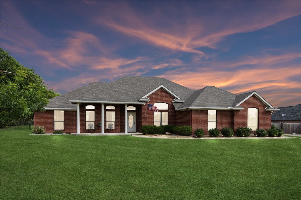 11211 S Emerald Ranch Lane, Forney, TX 75126