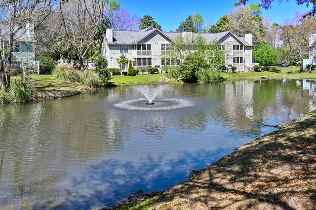 2030 Coldspring Drive 708, North Charleston, SC 29406