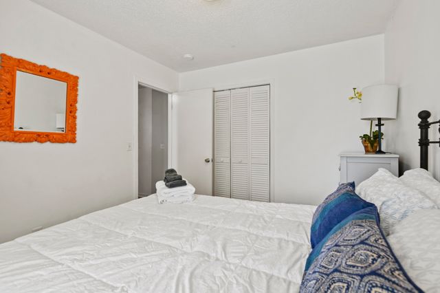 2030 Coldspring Drive 708, North Charleston, SC 29406