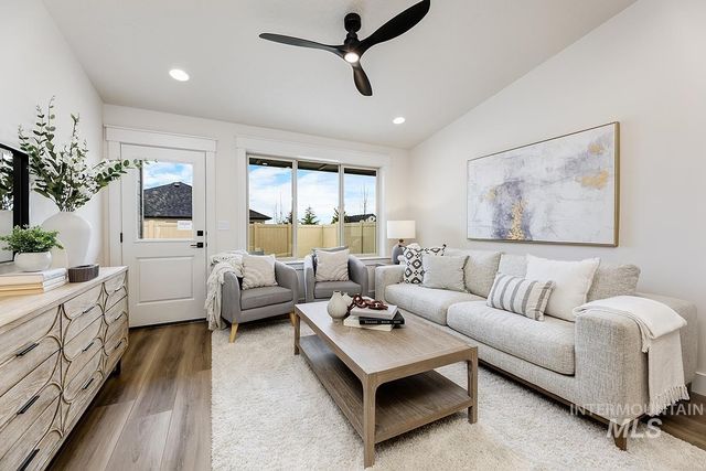 7015 S Skybreak Lane, Meridian, ID 83642