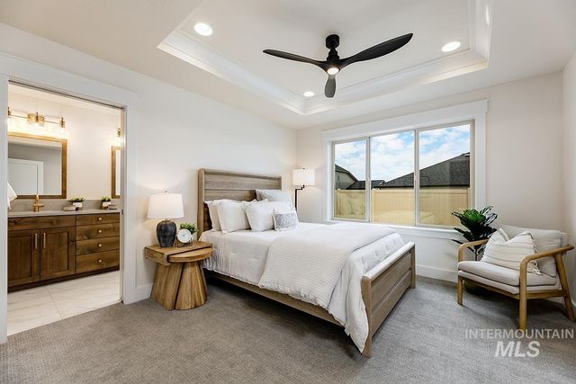 7015 S Skybreak Lane, Meridian, ID 83642