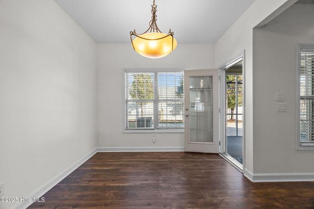 4124 Killarney Drive, Winterville, NC 28590