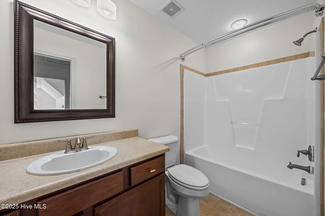 4124 Killarney Drive, Winterville, NC 28590