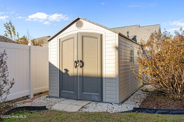 4124 Killarney Drive, Winterville, NC 28590